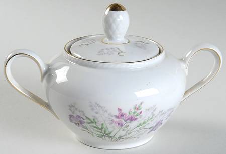 WIG726 Sugar Bowl & Lid