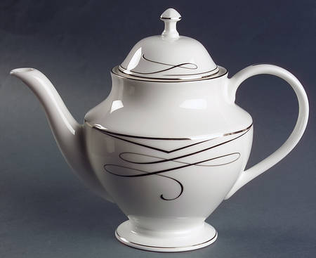 Ballet Ribbon (Platinum) Teapot & Lid