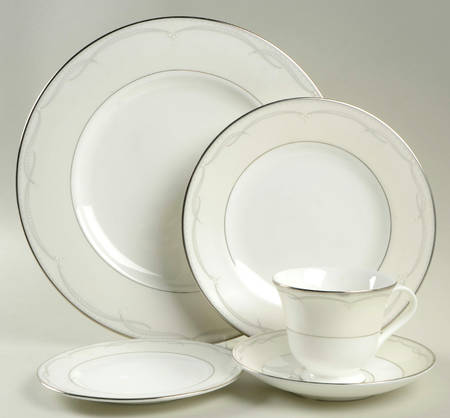 Presage 5 Piece Place Setting