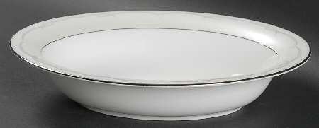 Presage 9" Oval Vegetable Bowl