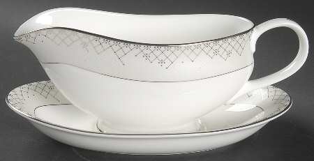 Giselle Gravy Boat & Underplate by Waterford China