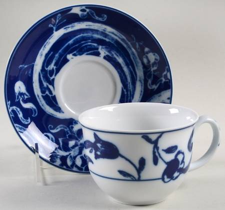 Catherine Flat Cup & Saucer Set