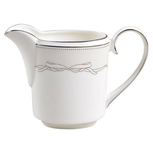 Love Knots Creamer