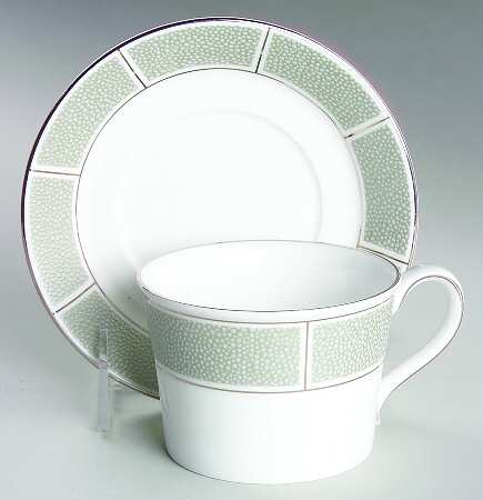 Flat Cup & Saucer Set
