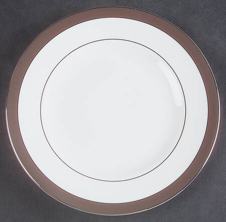 Sable Duchesse Salad Plate