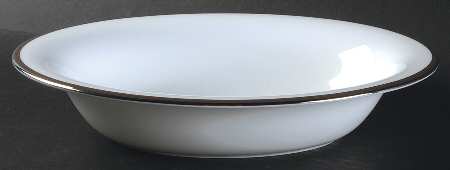 Sable Duchesse 9" Oval Vegetable Bowl