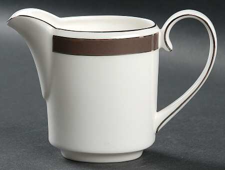 Sable Duchesse Creamer