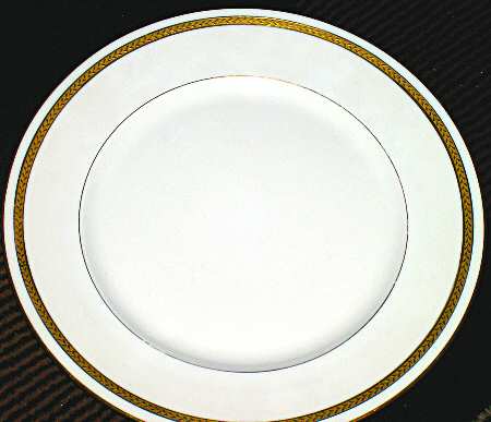 WAU7 Dinner Plate