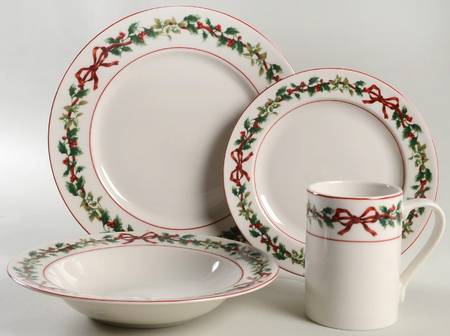 Holiday Garland 4 Piece Place Setting
