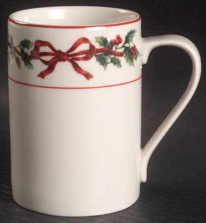Holiday Garland Mug