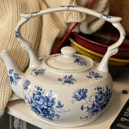 6317 Teapot & Lid