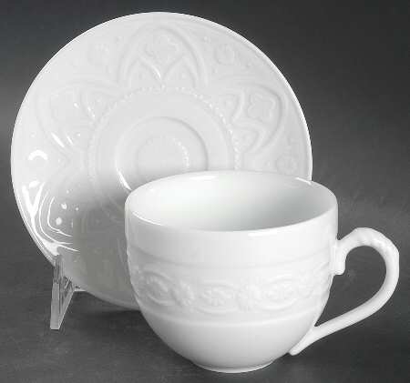 Iveagh Border Flat Cup & Saucer Set