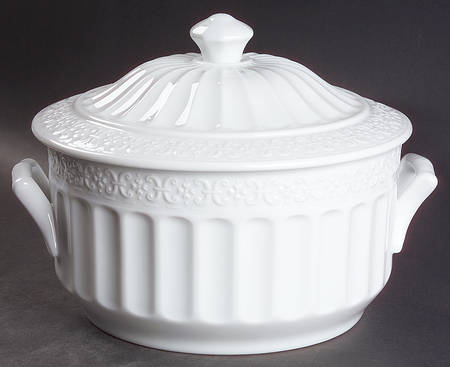 Grafton Street Accessories 3 Quart Round Covered Casserole