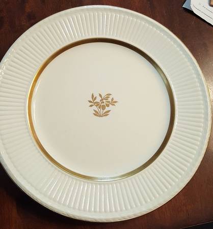 WW419 by Wedgwood