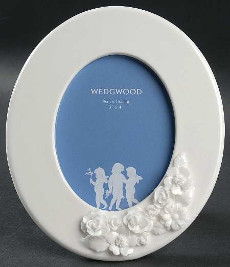 Petal Frame-Holds 3" X 4"