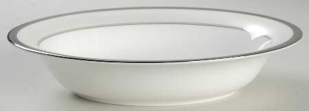 Araglin Platinum 9" Oval Vegetable Bowl