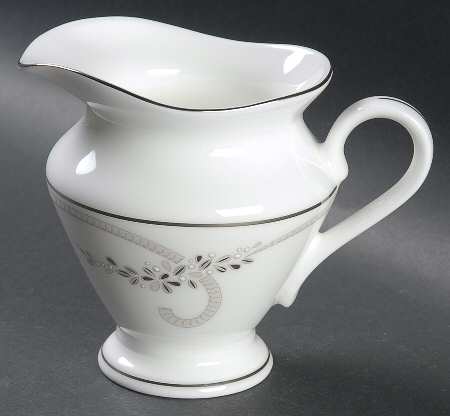Ballet Jewels Creamer