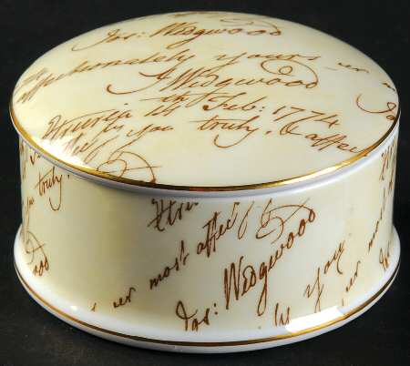 Josiah Wedgwood Bicentennial Round Box & Lid