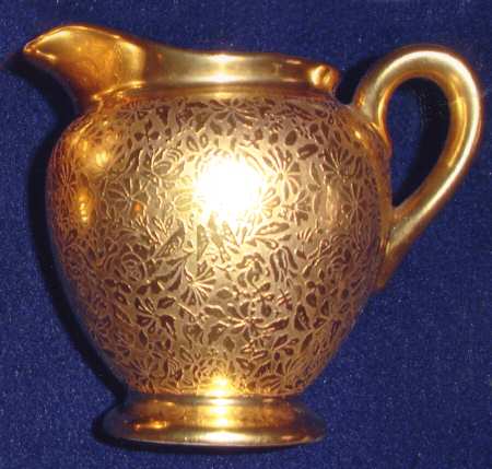 Doves, Roses and Daisies Creamer