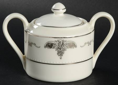 Grande Baroque Sugar Bowl & Lid