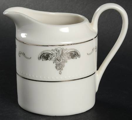 Grande Baroque Creamer