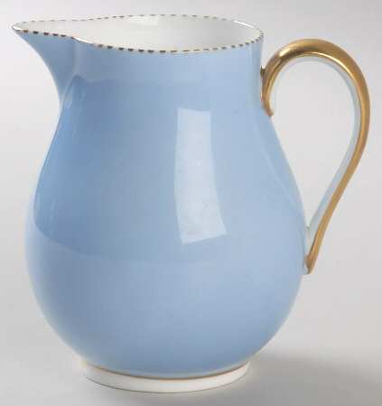 April Blue Creamer