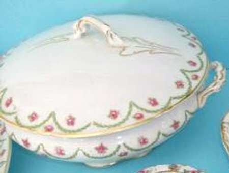SX3245-5 Round Covered Vegetable
