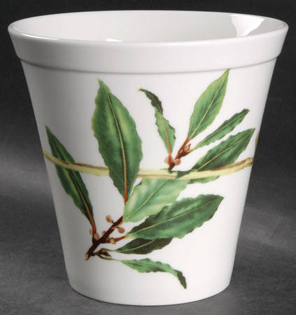 Chelsea Garden Medium Planter