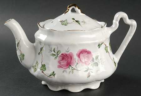 6426 Teapot & Lid