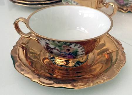WLD26 Footed Cup & Saucer Set