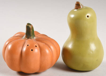 Autumn Harvest Salt & Pepper Set