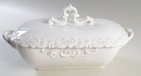 White Provencal Rectangular Covered Vegetable