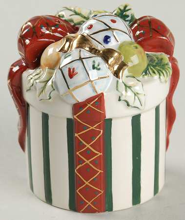 Christmas Memories Collection Pepper Shaker