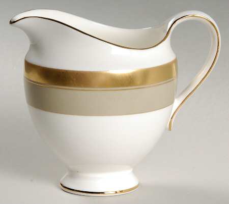 Wedding Band Taupe Creamer