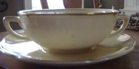 A6962 Flat Bouillon Cup & Saucer