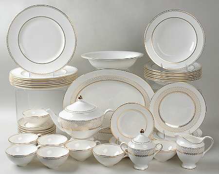French Knot (Gold Trim) 55 Piece Set