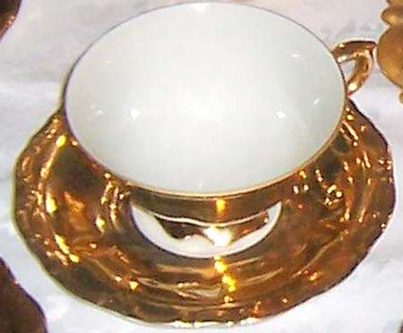 WLD28 Footed Cup & Saucer Set