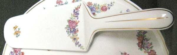 6132 Solid Ceramic Pie/Cake Server