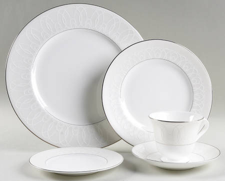 Ballet Icing Pearl 5 Piece Place Setting
