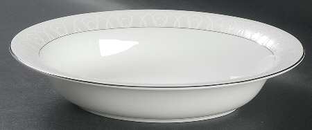 Ballet Icing Pearl 9" Oval Vegetable Bowl