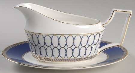 Renaissance Gold Gravy Boat & Underplate
