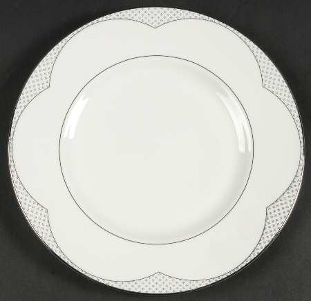 Vera Lotus Accent Luncheon Salad Plate