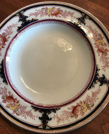 Lorraine Multicolor (Gold Trim) Rim Soup Bowl