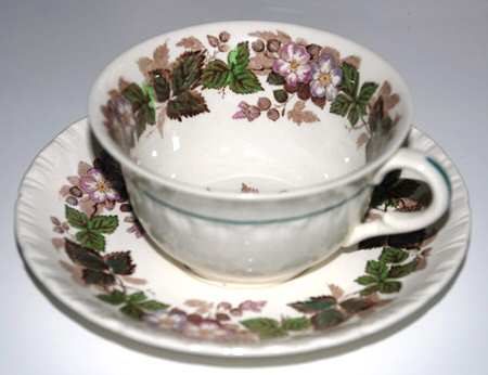 Bramble Multicolor (Shell Edge) by Wedgwood
