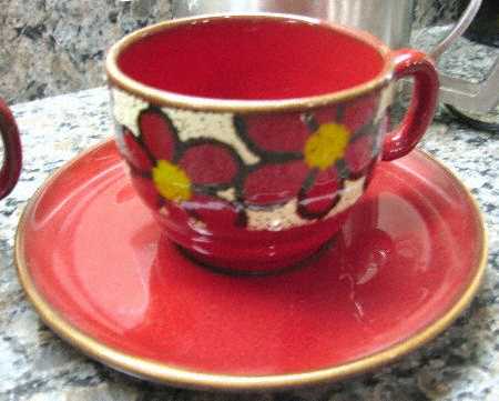 Wig1041 Flat Cup & Saucer Set