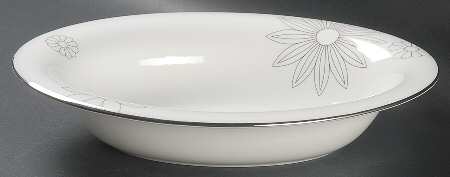 Modern Daisy 9" Oval Vegetable Bowl