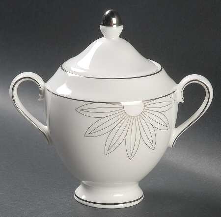 Modern Daisy Sugar Bowl & Lid by Wedgwood