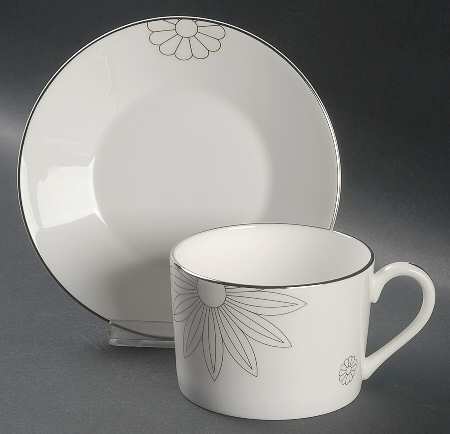 Modern Daisy Flat Cup & Saucer Set by Wedgwood