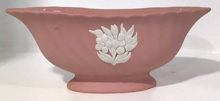Cream Color on Pink Spiral Flute 6" Oval Bowl