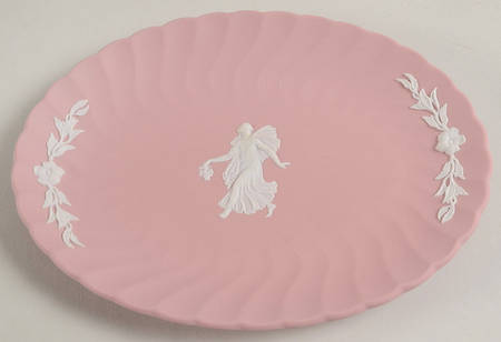 Cream Color on Pink Spiral Flute 7" Party Plate